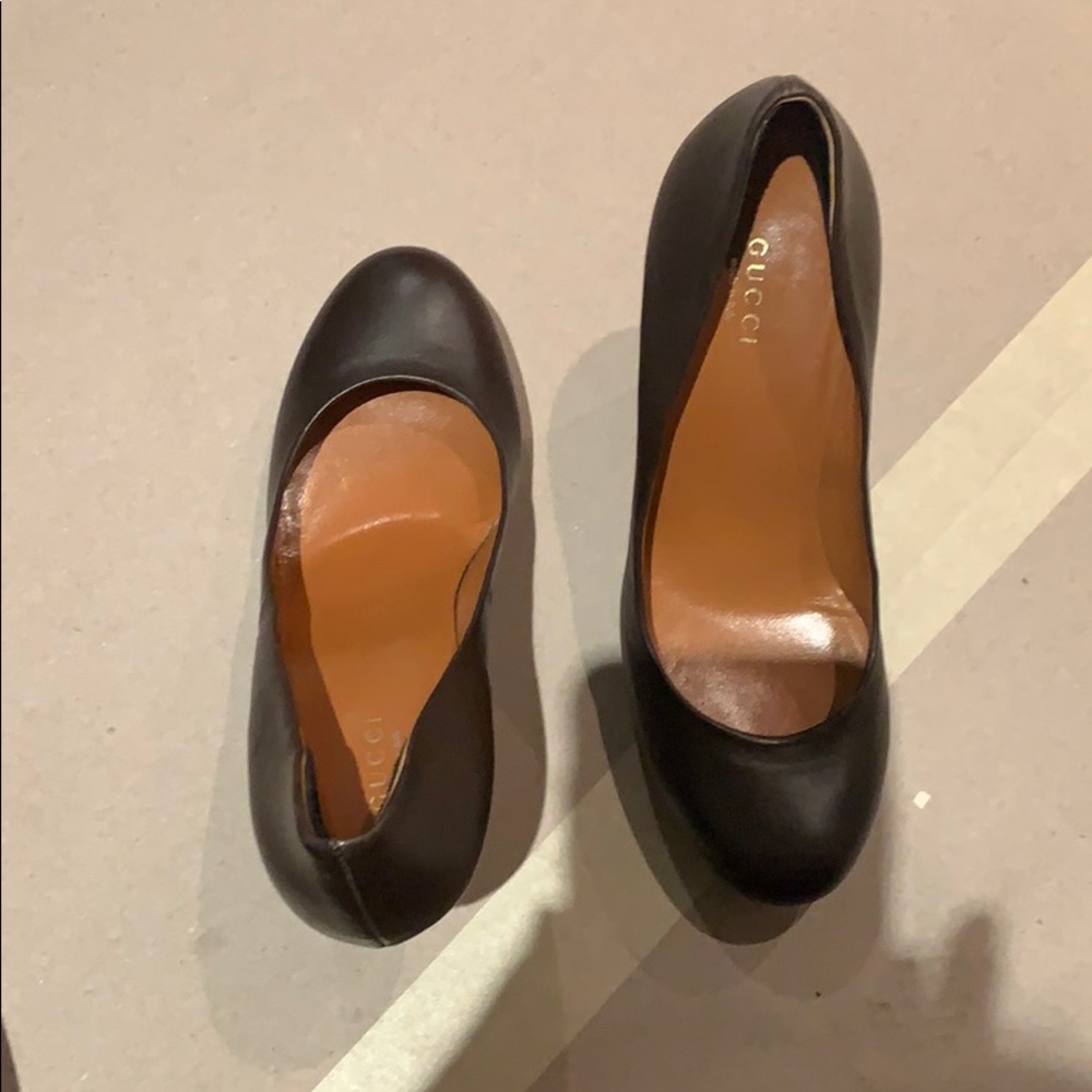 Gucci platform pumps.